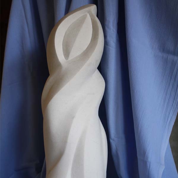 Helmut Weiler Skulptur: Madonna